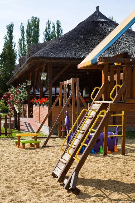 Balaton Eldorado Camping Badacsonytordemic Exterior photo
